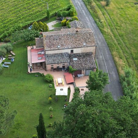 Il Casale Di Sandra Chiusi Bagian luar foto