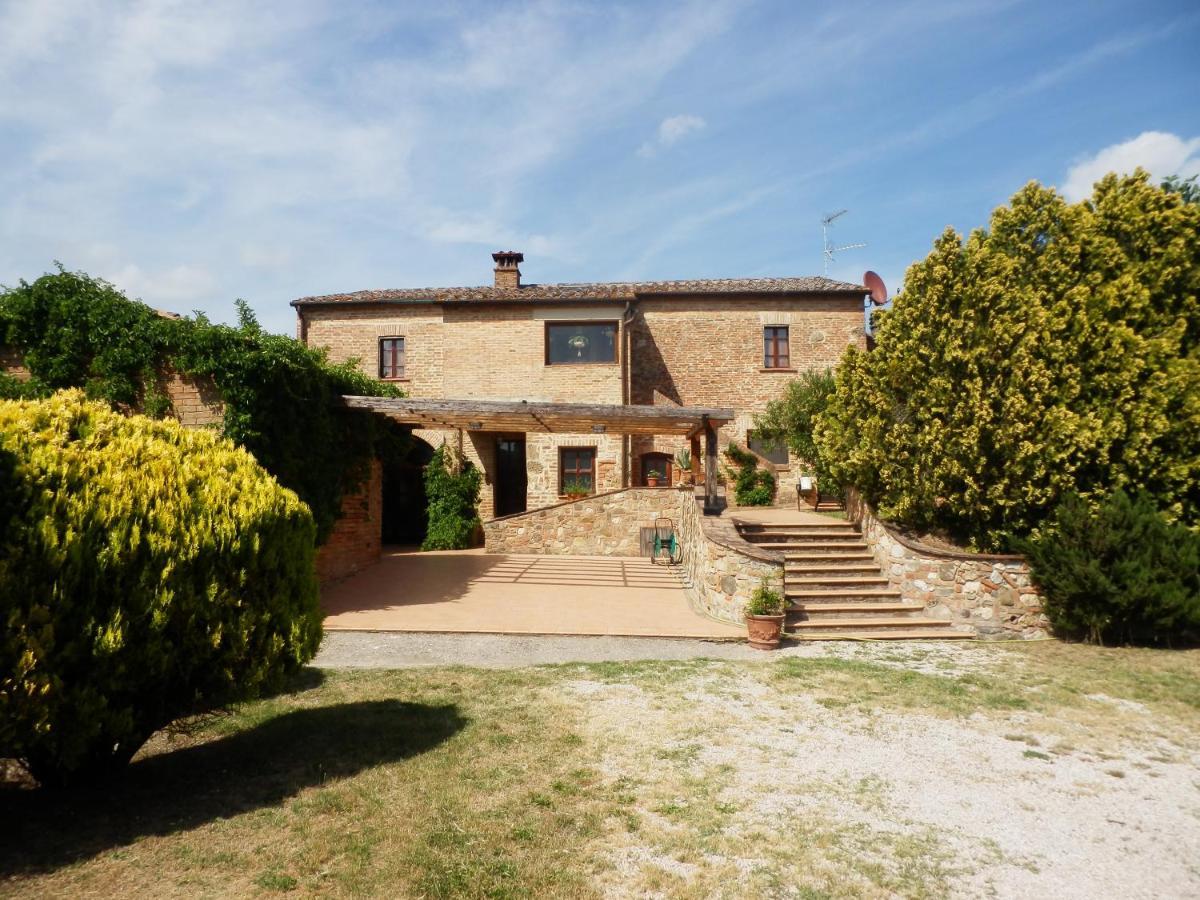 Il Casale Di Sandra Chiusi Bagian luar foto