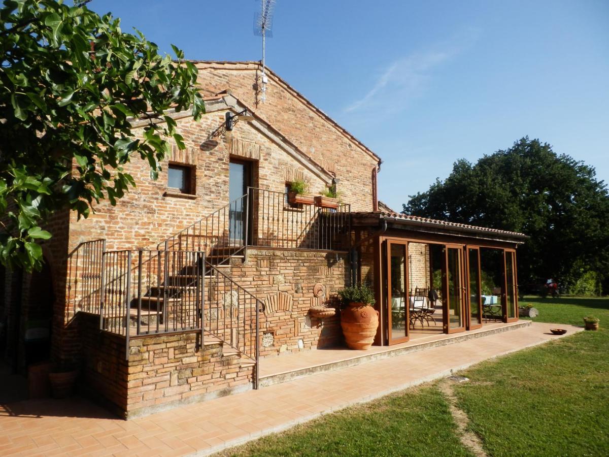Il Casale Di Sandra Chiusi Bagian luar foto